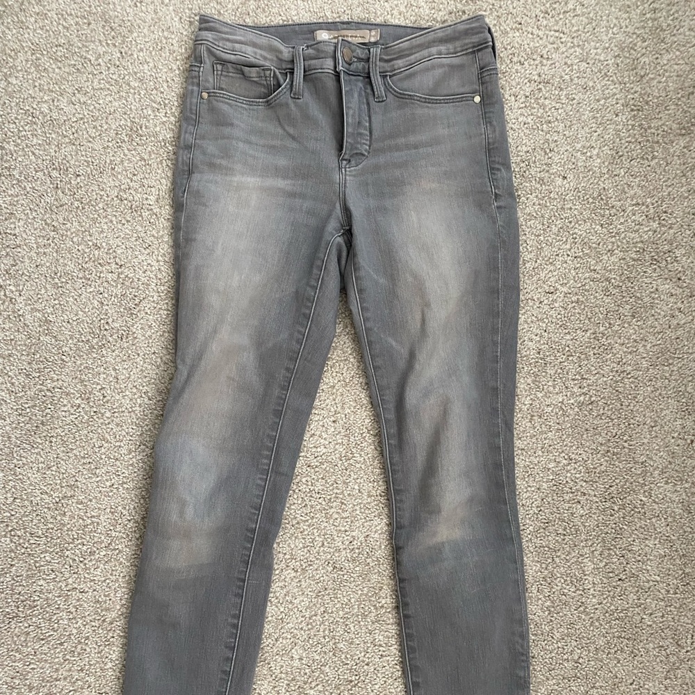 Athleta Sculptek stretchy jeans - size 4 - GREY